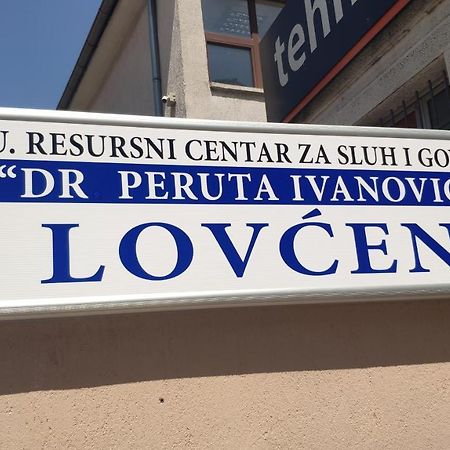 Guesthouse Lovcen コトル エクステリア 写真